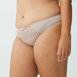 Slip Beige Noisette Stockholm -Mode Lingerie Magasin BL02446 042 WEB 1 39d948f6 3ba2 48e0 9e72 0180f603ddb6