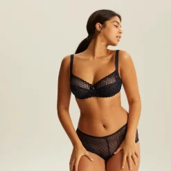Culotte Haute Noir Sublime AMELIA 7 Culotte Haute Noir Sublime AMELIA -Mode Lingerie Magasin BL03481 03A WEB 3 9bcba36e 1f48 4021 aa71 dc75ec4d256d
