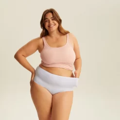 Culotte Très Haute One Size Star White JUST ONE MICRO 7 Culotte Très Haute One Size Star White JUST ONE MICRO -Mode Lingerie Magasin BL04600 016 WEB 3 8c473696 b54b 4de6 846e 71916fef3d3c