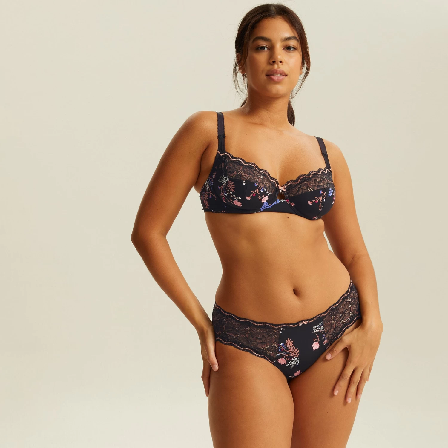 Boxer Noir Gold LUCCIA TWIST 4 Boxer Noir Gold LUCCIA TWIST – Image 4