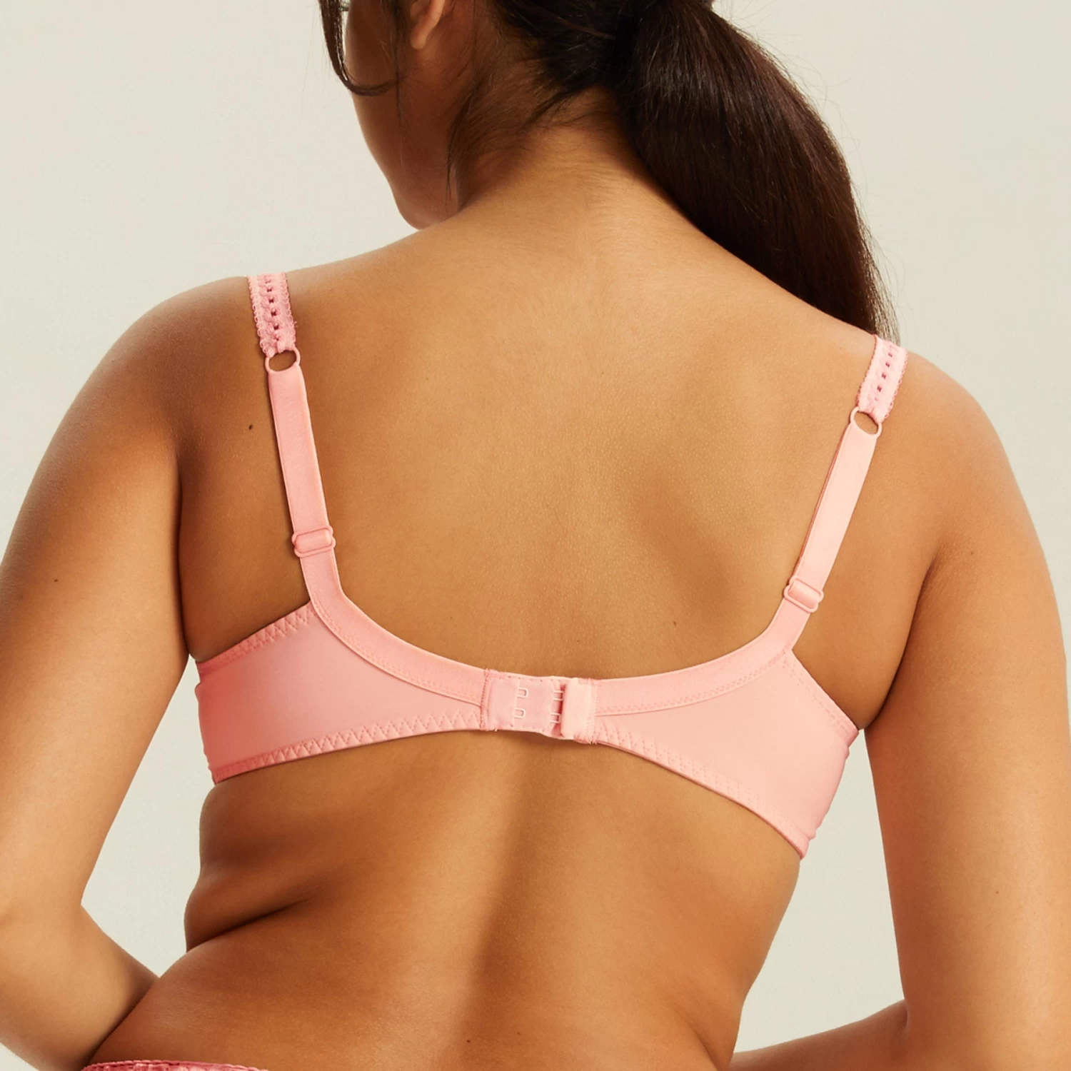 Soutien-gorge Emboîtant Avec Armatures Romance AMELIA 2 Soutien-gorge Emboîtant Avec Armatures Romance AMELIA – Image 2