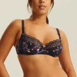 Soutien-gorge Emboîtant Avec Armatures Noir Gold LUCCIA TWIST 6 Soutien-gorge Emboîtant Avec Armatures Noir Gold LUCCIA TWIST -Mode Lingerie Magasin BL14609 9N5 WEB 11